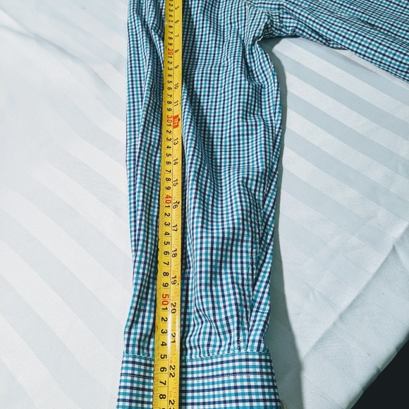 Bellissimo Men's Modern Fit Button Up Shirt Size L - Picture 3 of 5